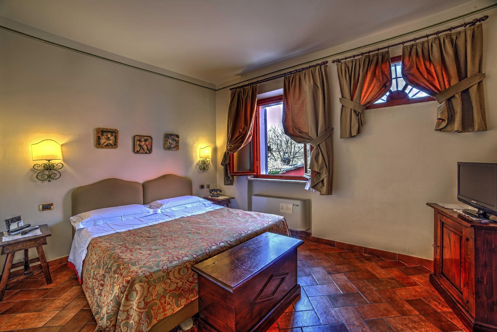 Borgo Grondaie 3* Siena