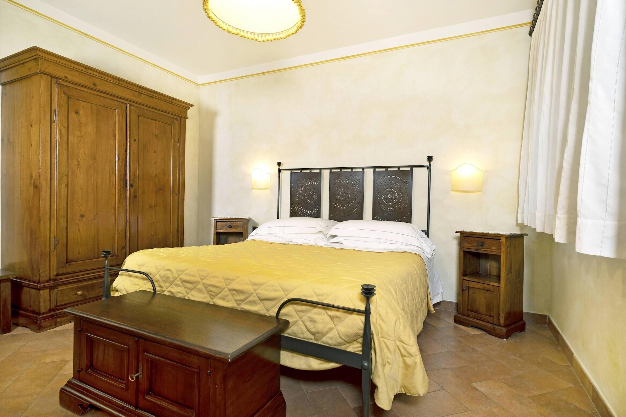 Aparthotel Borgo Grondaie 3*