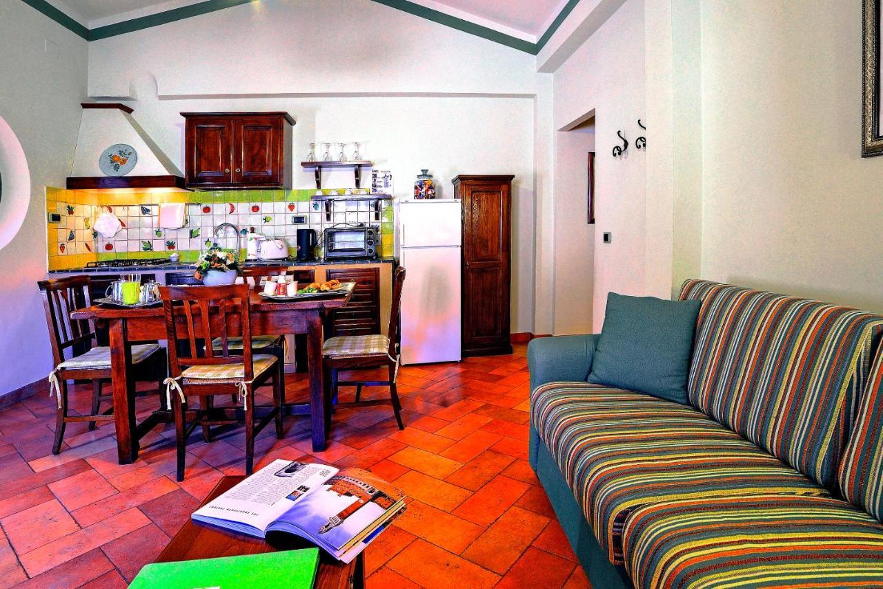 Borgo Grondaie Aparthotel 3*